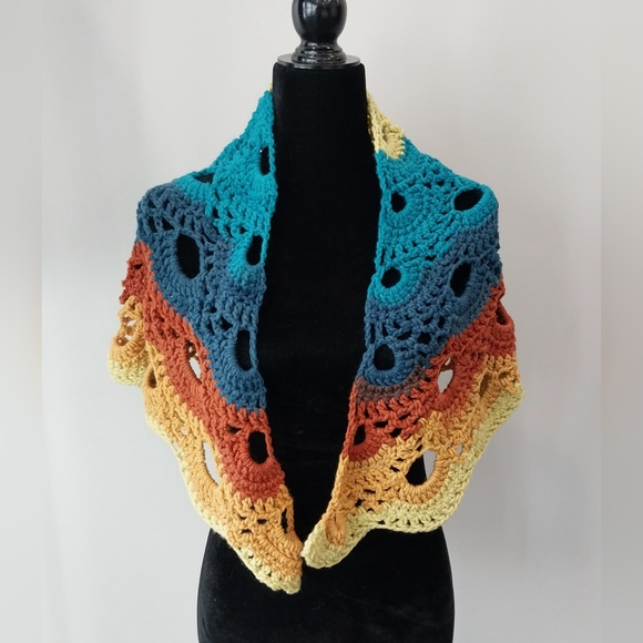 Accessories - Crocheted Shawl